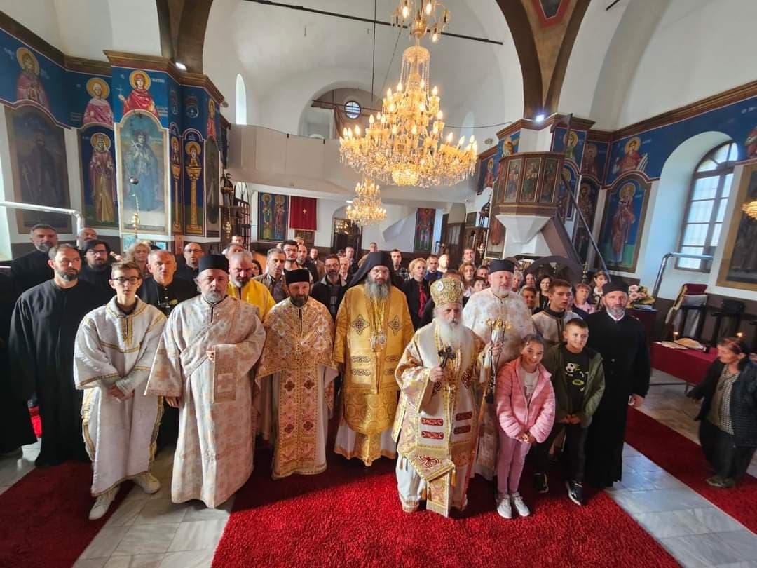 Света Великомаченица Злата Мегленска - Света Архиерејска Литургија во Ресен