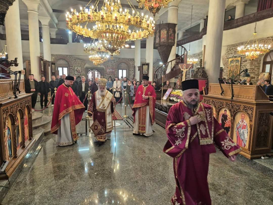 Втор ден Велигден – Света Архиерејска Литургија во храмот „Свето Благовештение“ во Прилеп