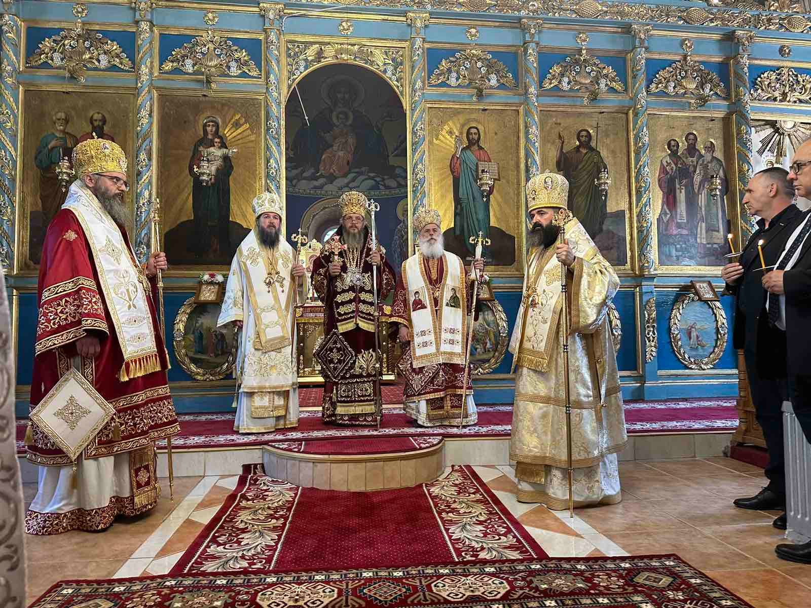 Сослужување по повод празникот на Светите рамноапостолни Браќа Кирил и Методиј во Бугарската Православна Црква, Епархија Доростолска