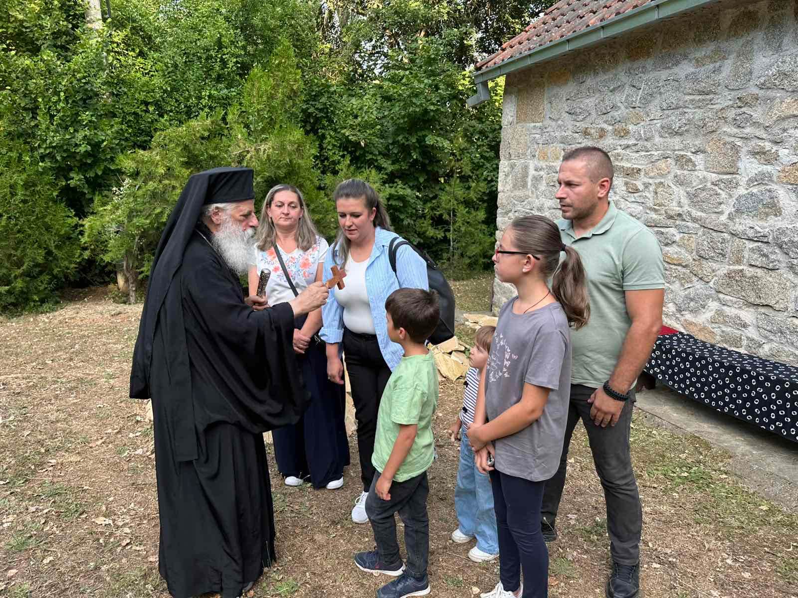 Празнична Вечерна богослужба во манастирот „Свети Петар и Павле“, во село Црнеец