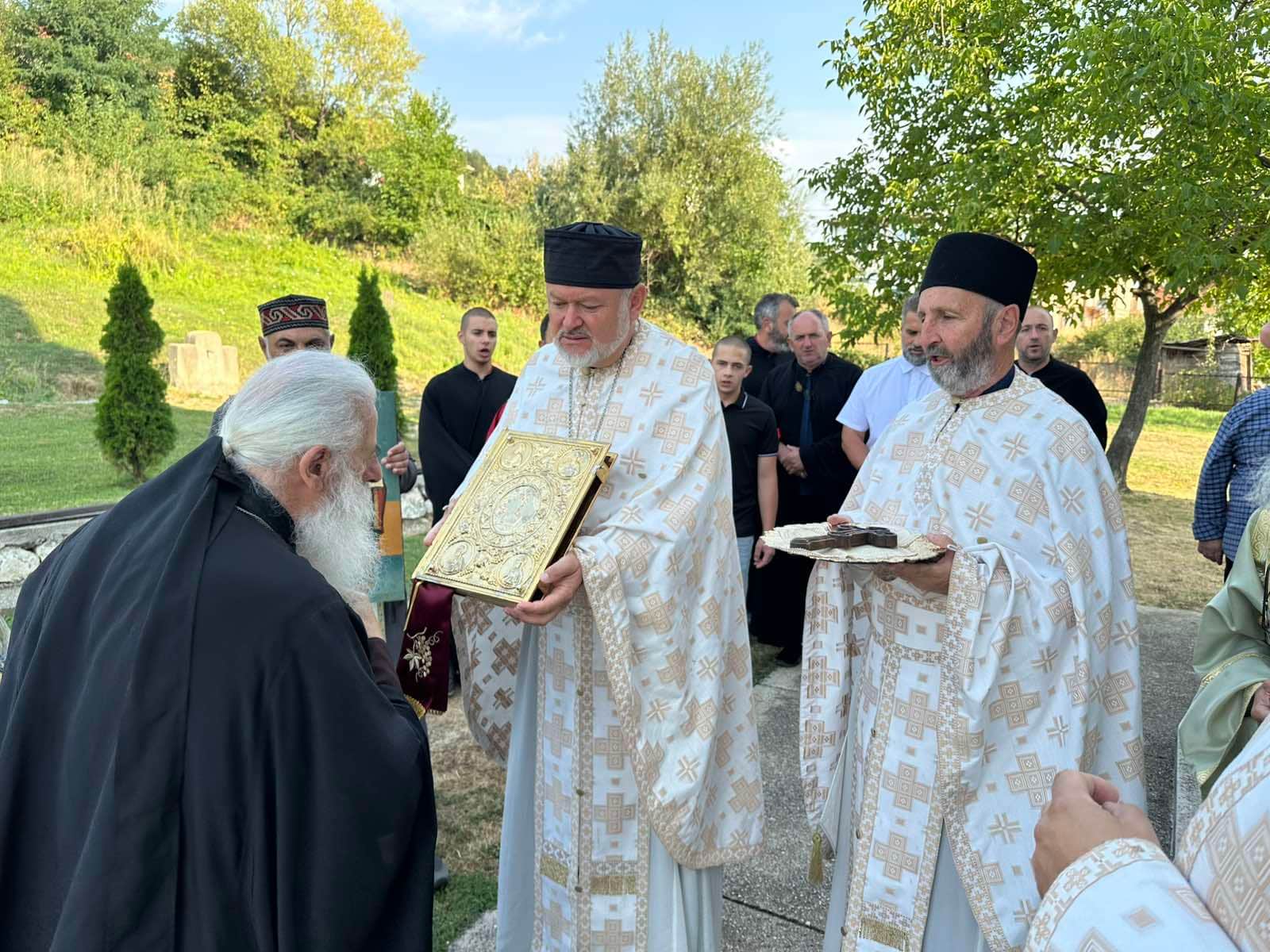 Десетта недела по Педесетница – Света Архиерејска Литургија во храмот „Свети Кирил и Методиј“, во Ресен
