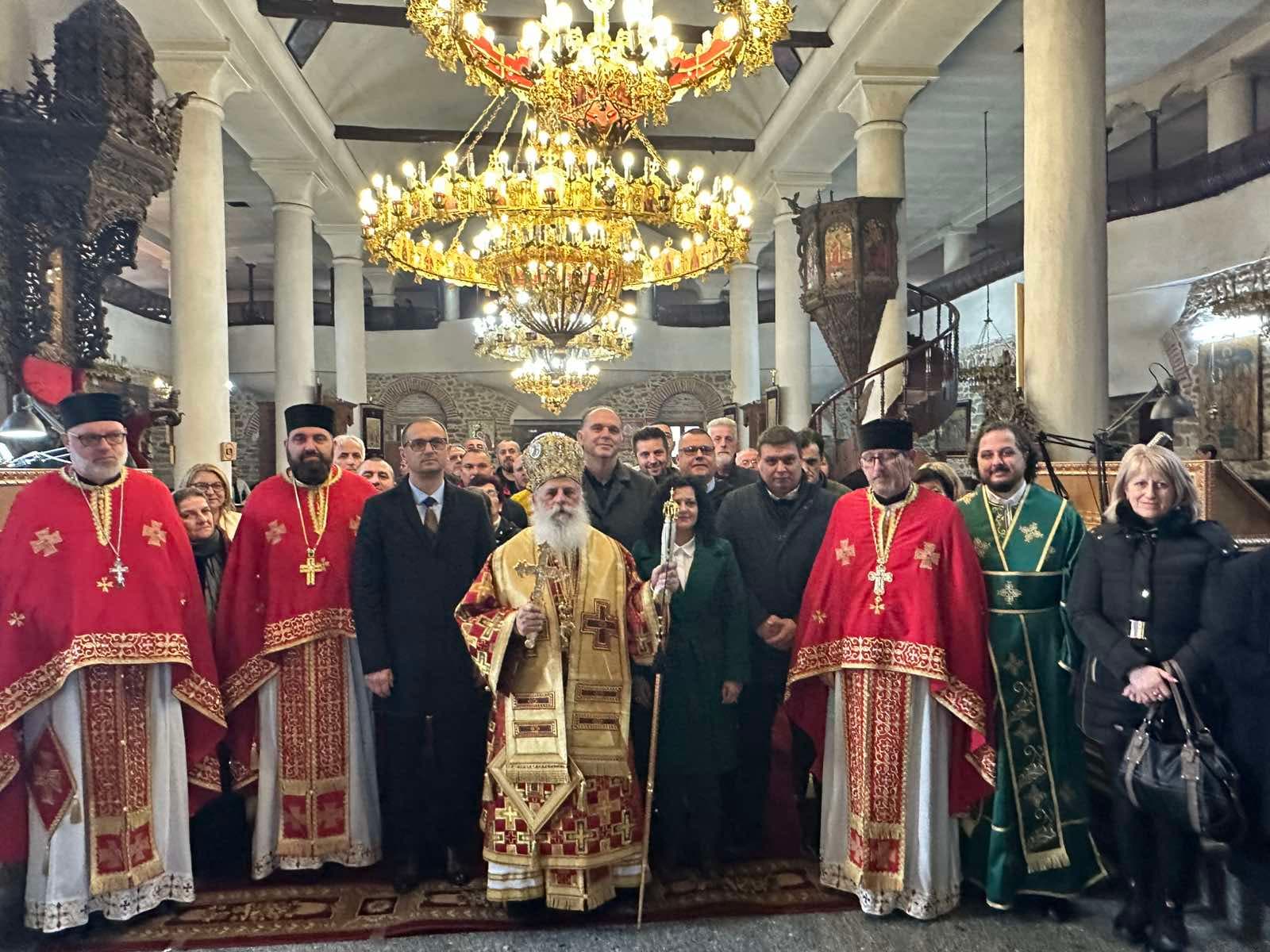 Свети Николај Мирликиски Чудотворец – Света Архиерејска Литургија во Прилеп
