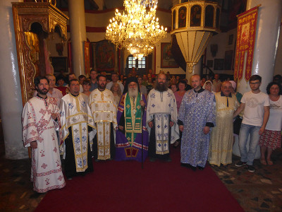 Архиерејска Вечерна и Литургија во Света Недела - Битола