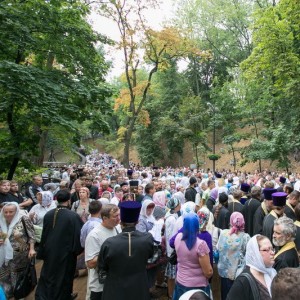 krestnyi_hod_uptc_sviatoi_kniaz_vladimir_06 20 000 луѓе на улиците на Киев, на литијата за свети Владимир, крстителот на Русија