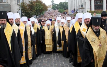 210013.b Митрополит Сергиј Тернополски: Дожд - слава Богу! Сонце - слава Богу!