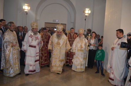 DSC_0386 Осветување на црквата „Св. Петка“ во Кавадарци