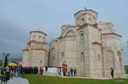 DSC_0444 Осветување на црквата „Св. Петка“ во Кавадарци