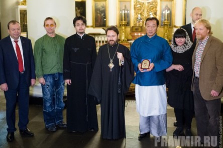 krstenie14 Познатиот актер Кери- Хиројуки Тагава прими Православие: Не сум војник, туку воин! (Видео и целосно интервју)
