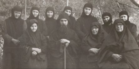 „Вие повеќе немате рак“ - Старица Таксиархија (Дукас)