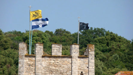СВЕТА ГОРА - ПУСТИНА КОЈА РАЃА ЖИВОТ - патување во Градината на Пресвета Богородица