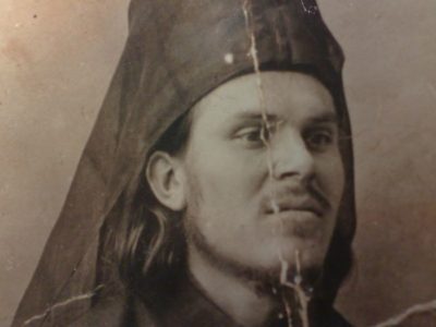 Сакаш да му речам на Бога да ги растера облаците? - Старец Иродион Капсалски
