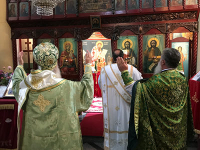Архиерејска Литургија во Довлеџик