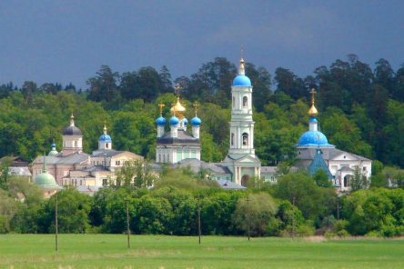 svyato_vvedenskaya_optina_pustyn_18 Спомен на Оптинските преподобномаченици, убиени на Велигден (1993 г)