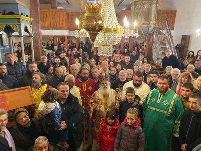 Света Архиерејска Литургија во манастирот „Свети Великомаченик Меркуриј“ во село Барешани