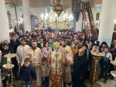 Дваесет и седма недела по Педесетница – Света Архиерејска Литургија во храмот „Успение на Пресвета Богородица“ во Крушево
