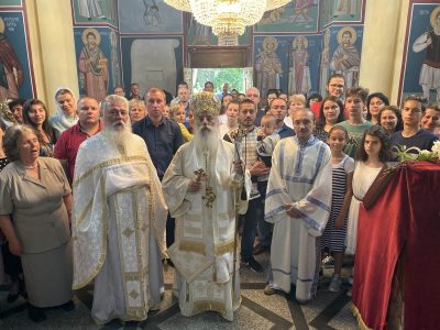 Четврта недела по Педесетница – Света Архиерејска Литургија во  храмот „Свети Архангел Гаврил“ во Довлеџик