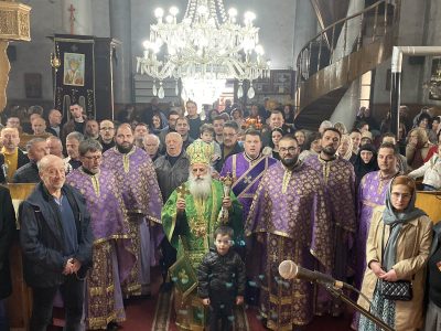 Крстопоклона Недела – Света Архиерејска Литургија во храмот „Свето Преображение“, во Прилеп