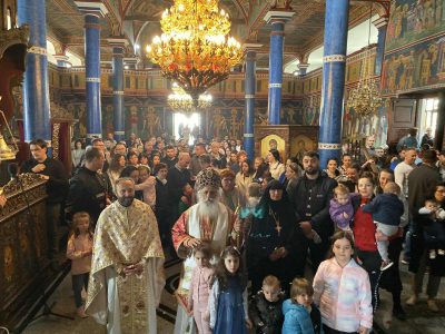 Велика Сабота – Света Архиерејска Василиева Литургија во храмот „Рождество на Пресвета Богородица“, во Битола